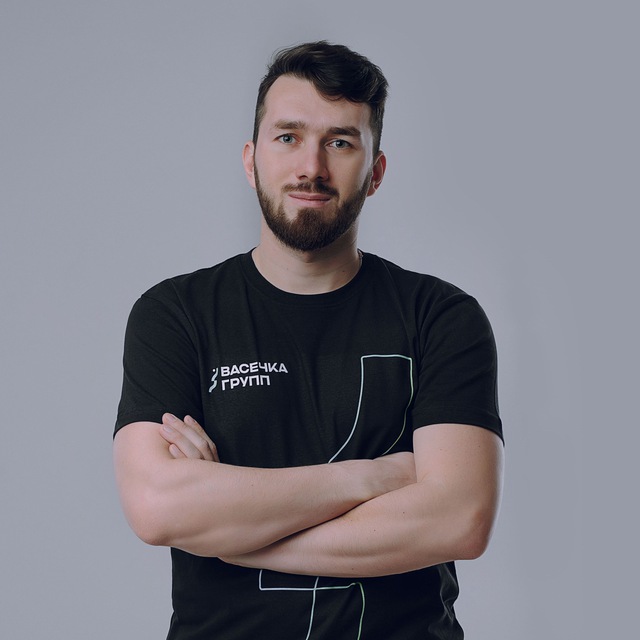 Виктор — основатель VSCHK AI
